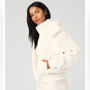 Foxy Sherpa Jacket ALO
